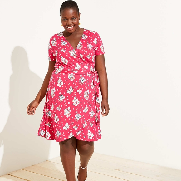 NWT LOFT Plus Floral Wrap Dress - Picture 1 of 8